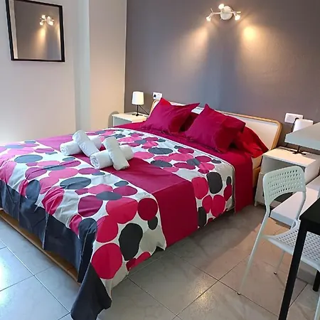 Carrillo 6 Apartment